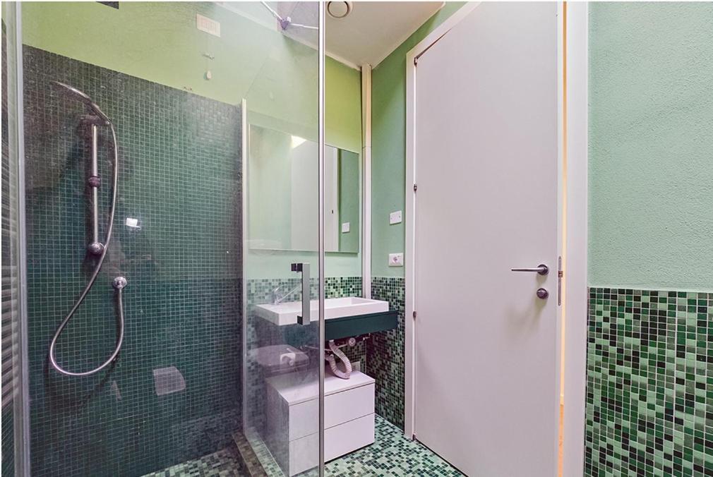 Lux Apartment 2 Milano Metro M2 Luaran gambar